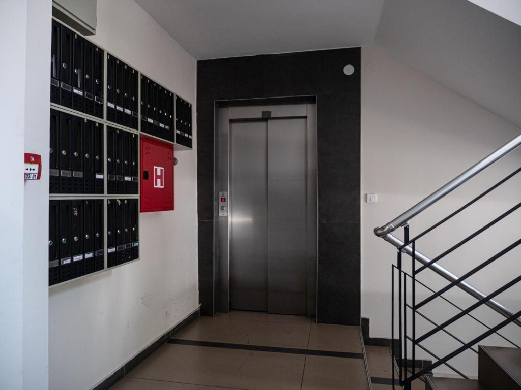Gofd Apartman Belgrad Exterior foto